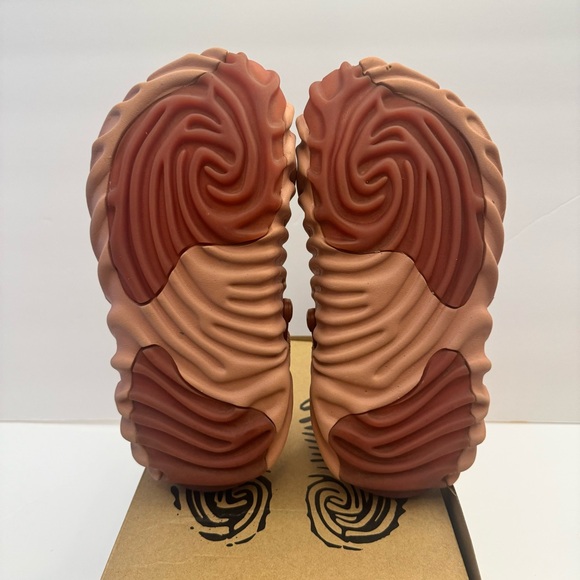 Crocs Salehe Bembur x The Pollex Clog Pale Brush - Picture 2 of 3